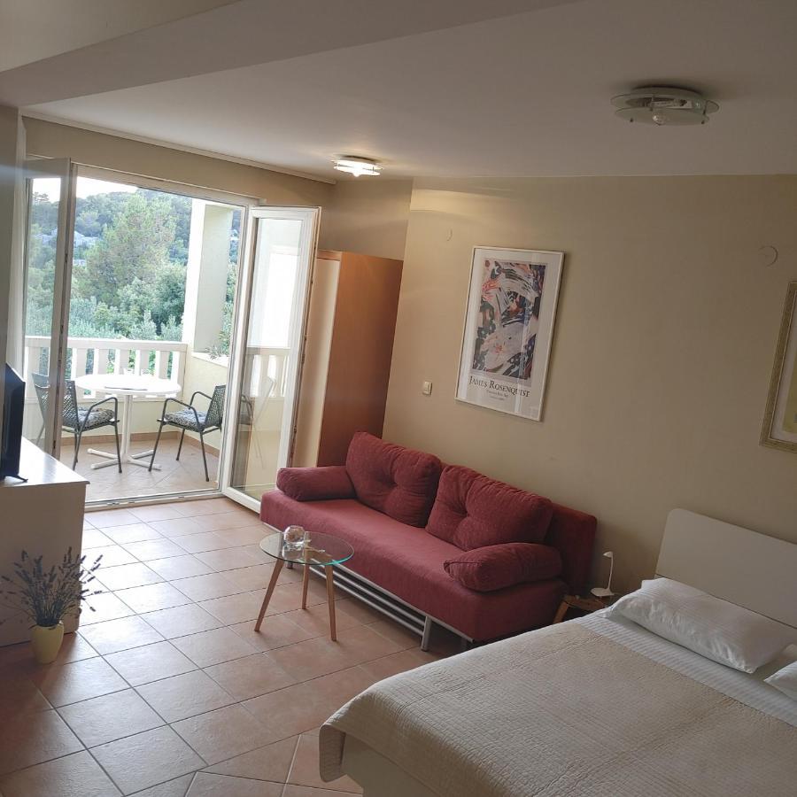 Apartments Villa Cizmic Baška Voda المظهر الخارجي الصورة