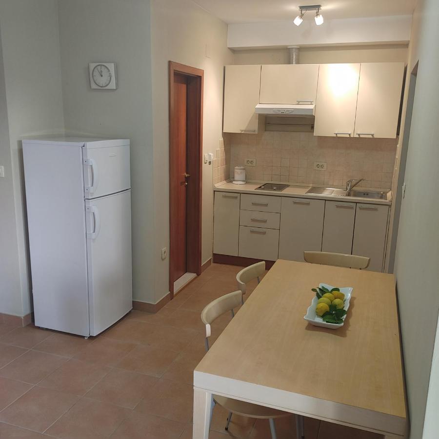Apartments Villa Cizmic Baška Voda المظهر الخارجي الصورة