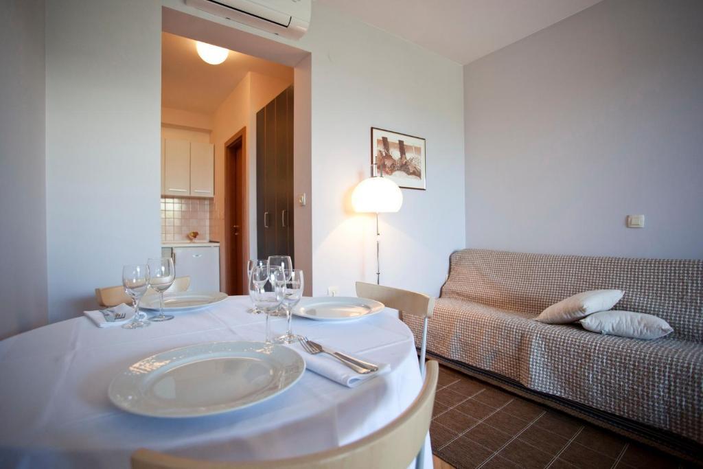Apartments Villa Cizmic Baška Voda الغرفة الصورة