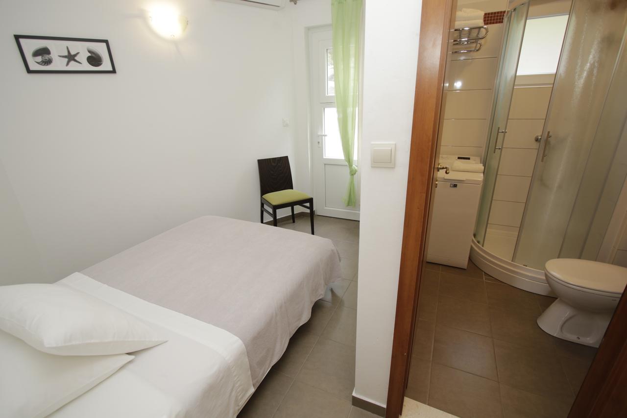 Apartments Villa Cizmic Baška Voda المظهر الخارجي الصورة