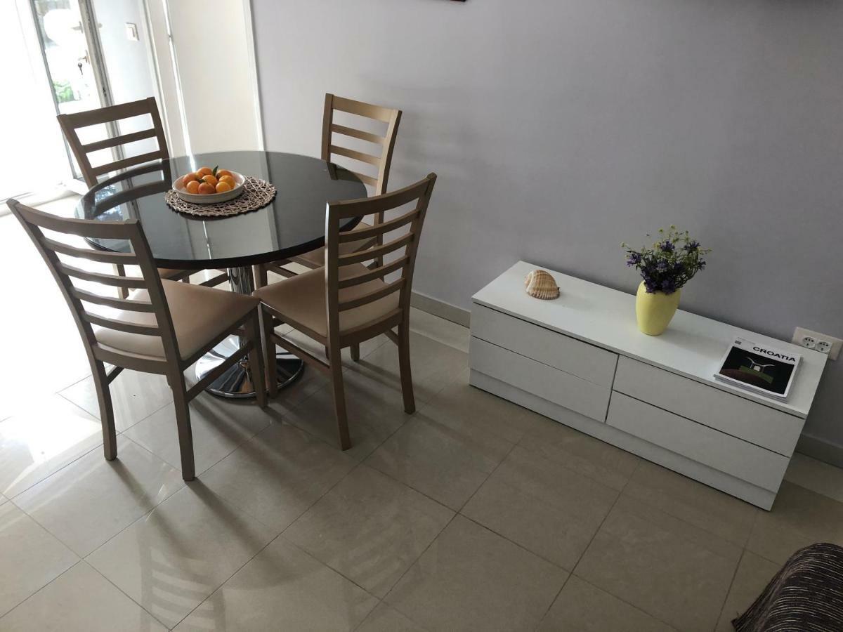 Apartments Villa Cizmic Baška Voda المظهر الخارجي الصورة
